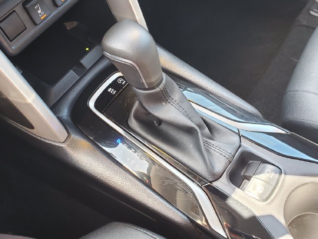 Certified 2025 Toyota Corolla Cross XLE AWD/4WD image 33