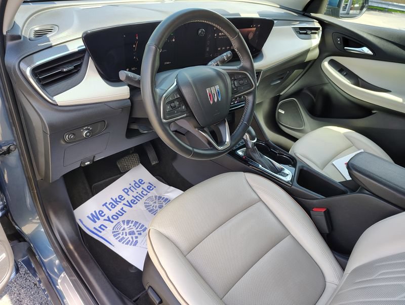 Certified 2024 Buick Encore GX Avenir AWD/4WD image 16