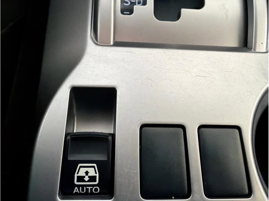 Used 2017 Toyota 4Runner SR5 image 25