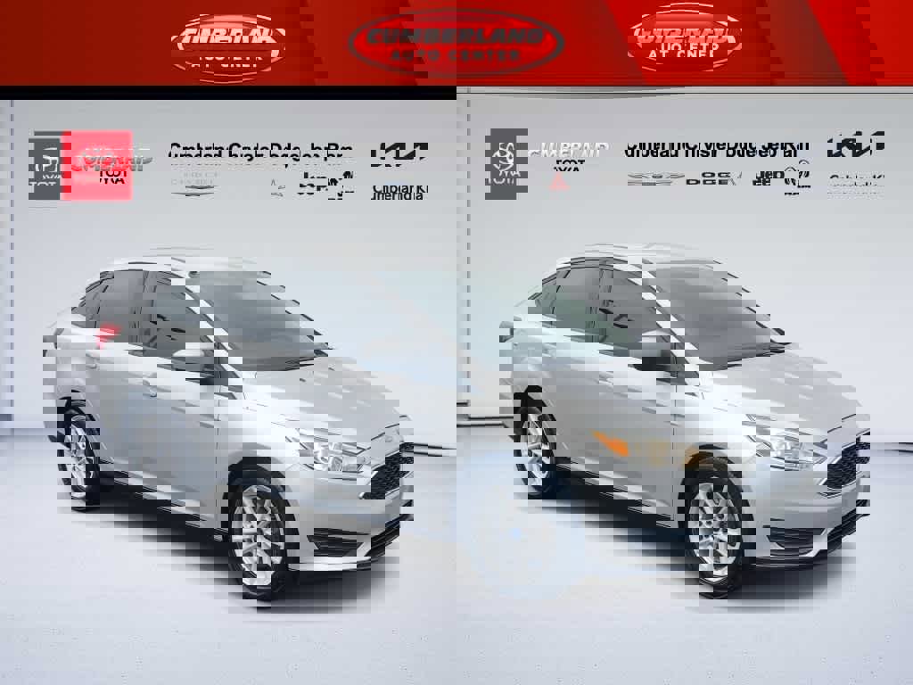 Used 2018 Ford Focus SE image 2