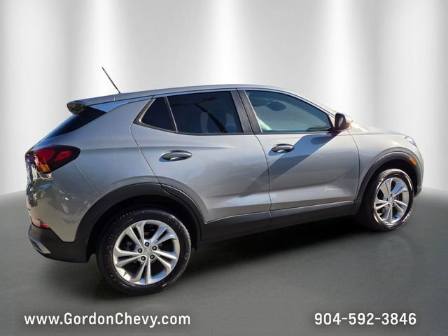 Used 2023 Buick Encore GX Preferred w/ Cold Weather Comfort Package AWD/4WD image 6
