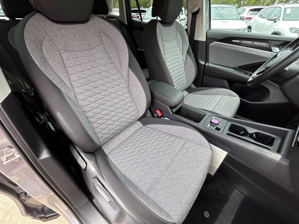 Used 2025 Volkswagen Tiguan S FWD image 46
