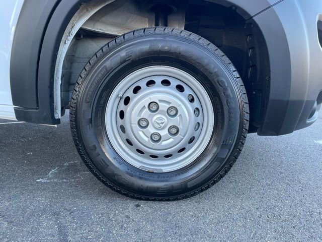 Used 2024 RAM ProMaster 2500 w/ Convenience Group image 27