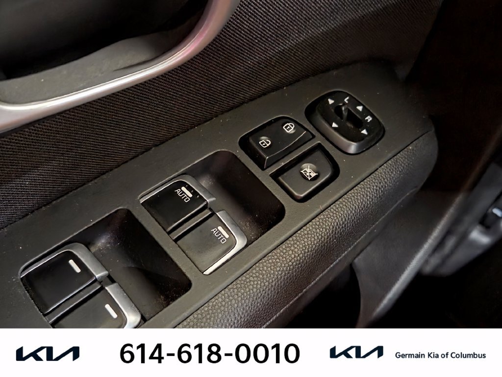 Used 2019 Kia Soul + FWD image 25