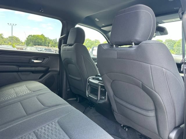 New 2026 RAM 1500 Express AWD/4WD image 41