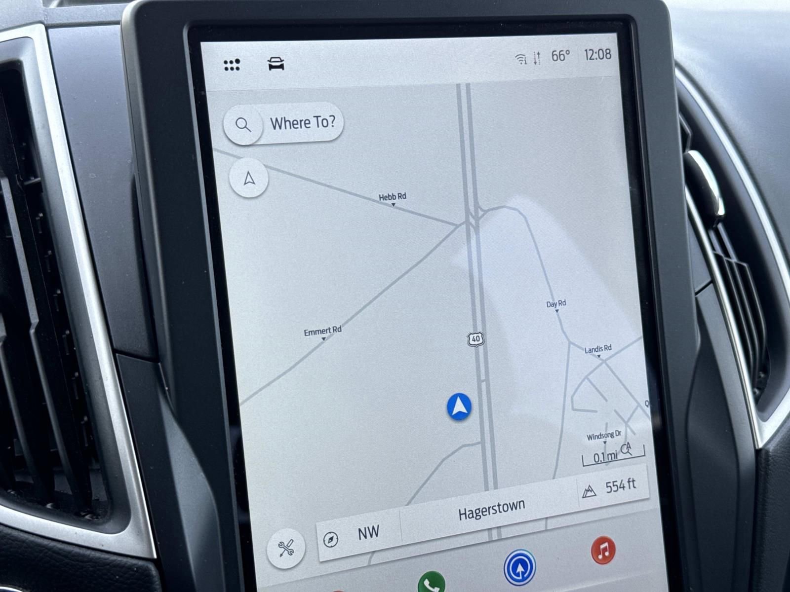 Used 2022 Ford Edge SEL AWD/4WD image 9