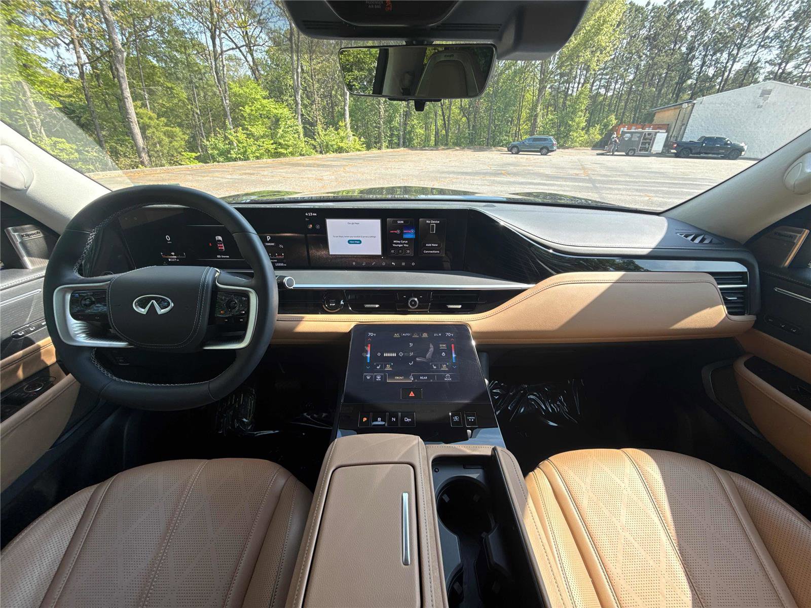 Certified 2025 INFINITI QX80 Sensory image 13