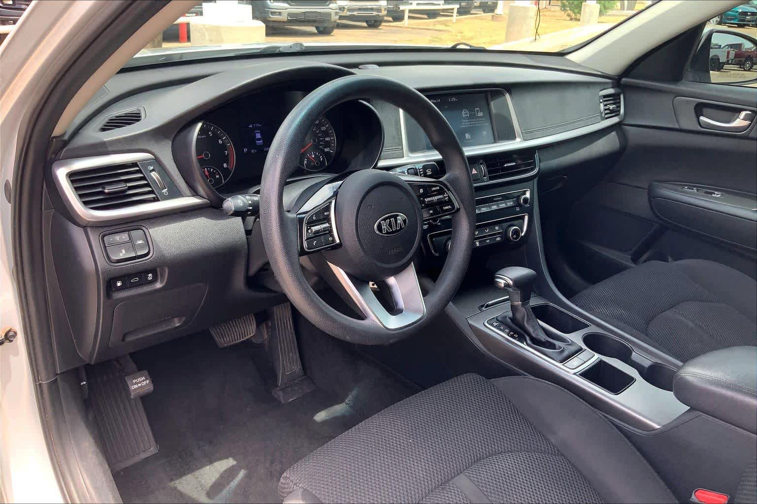 Used 2020 Kia Optima LX FWD image 18