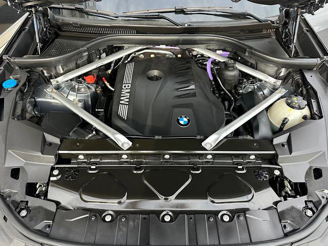 Certified 2024 BMW X5 xDrive40i w/ Premium Package image 12