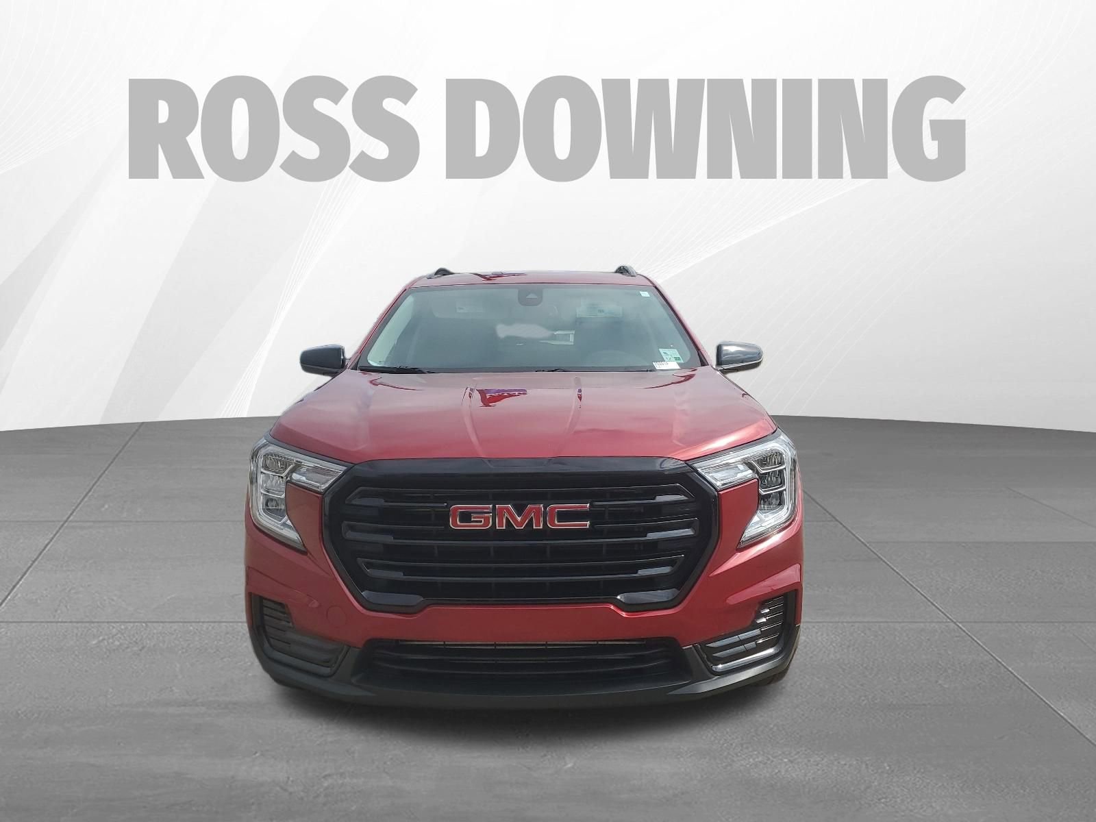 Certified 2024 GMC Terrain SLE w/ Driver Convenience Package image 2