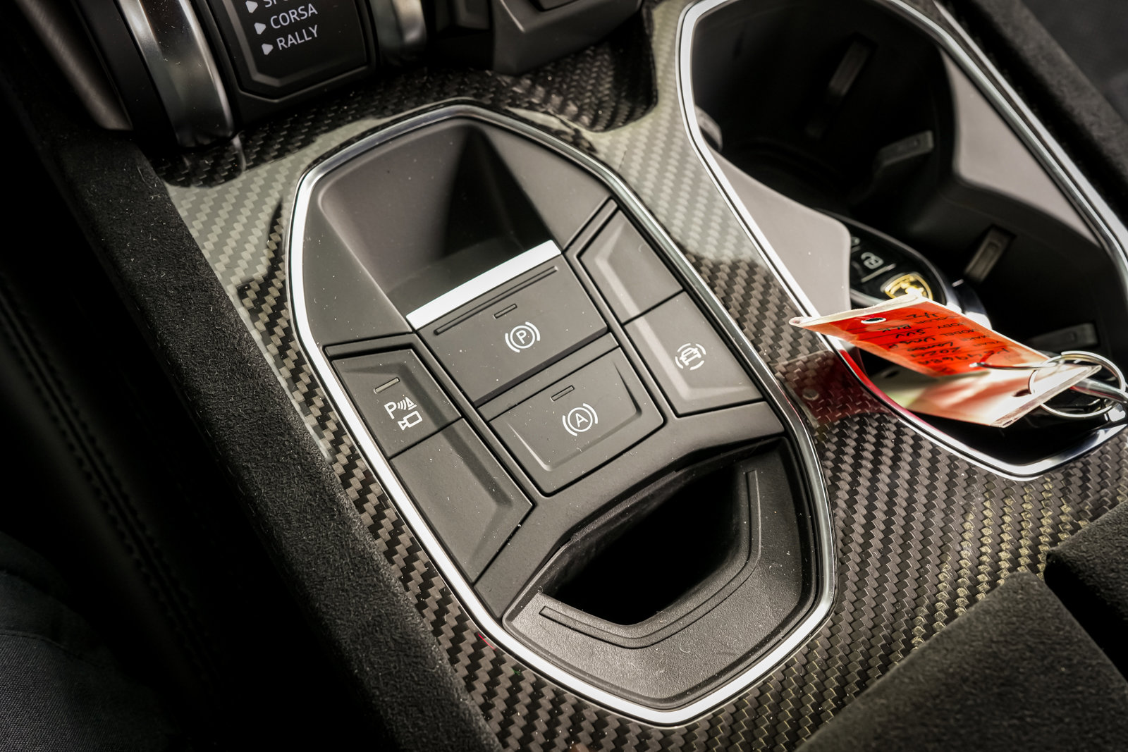 Used 2024 Lamborghini Urus Performante image 29