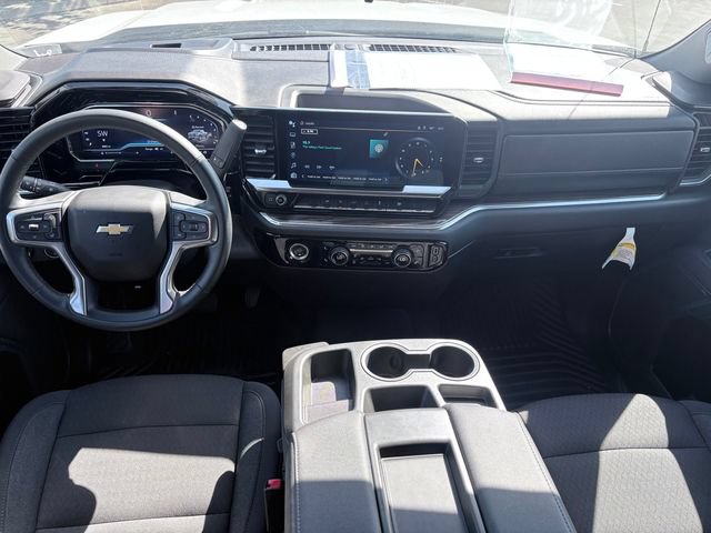 Used 2024 Chevrolet Silverado 1500 LT AWD/4WD image 8