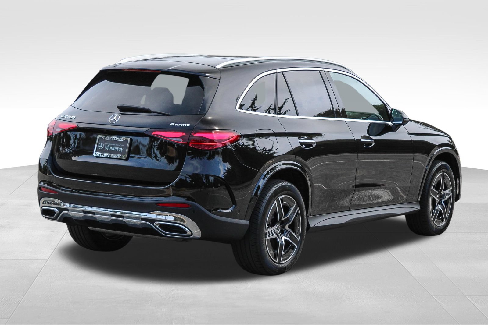 Certified 2026 Mercedes-Benz GLC 300 4MATIC image 9