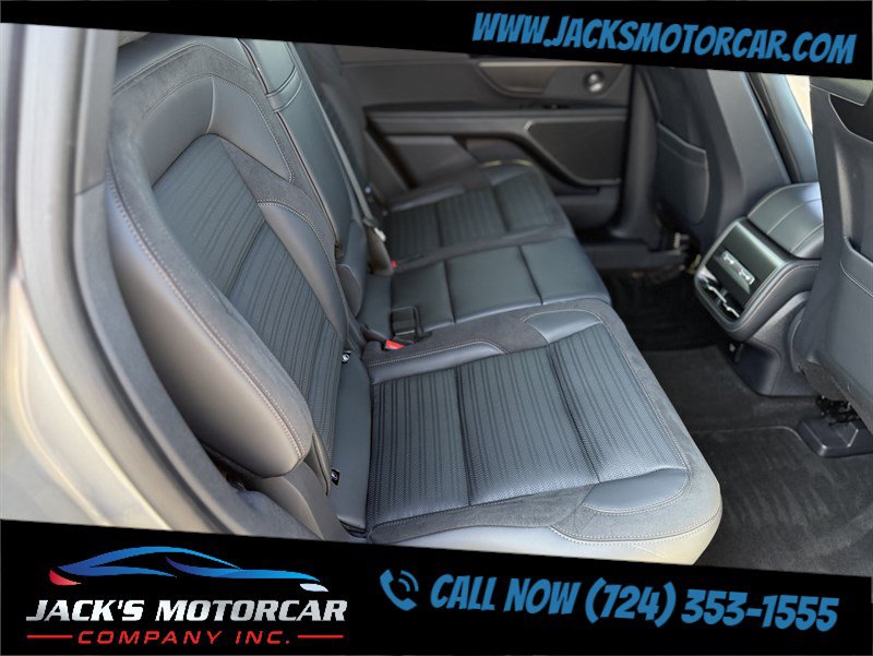 Used 2024 Lincoln Nautilus Reserve w/ Equipment Group 202A AWD/4WD image 19