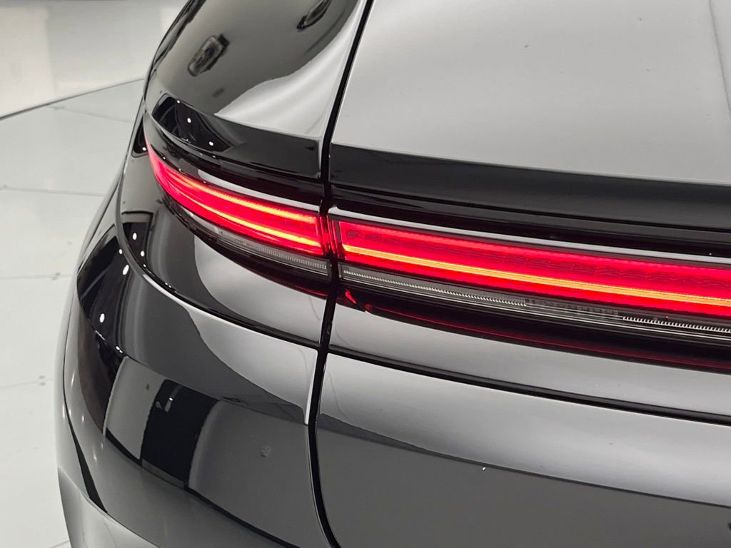 Certified 2025 Porsche Panamera Turbo image 45