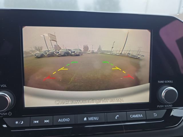 New 2025 Nissan Pathfinder S image 24