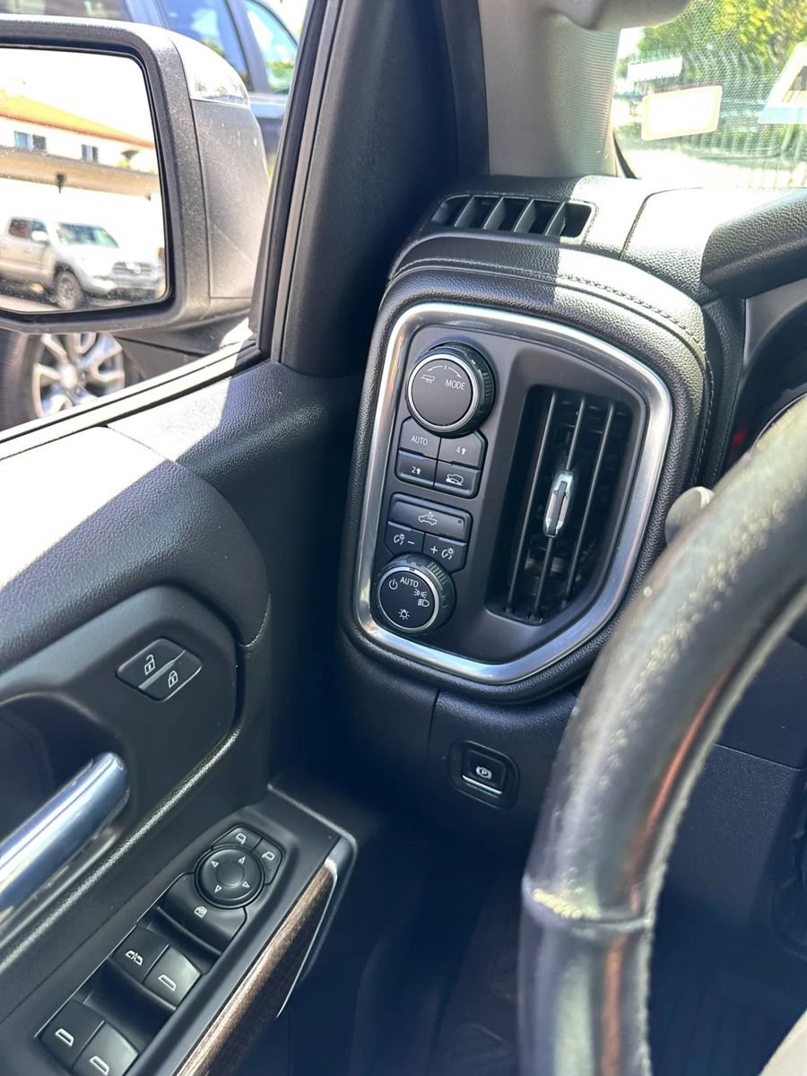 Used 2020 Chevrolet Silverado 1500 LT w/ All-Star Edition AWD/4WD image 26