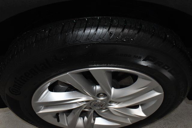 Used 2024 Buick Envista Preferred w/ Convenience II Package image 9