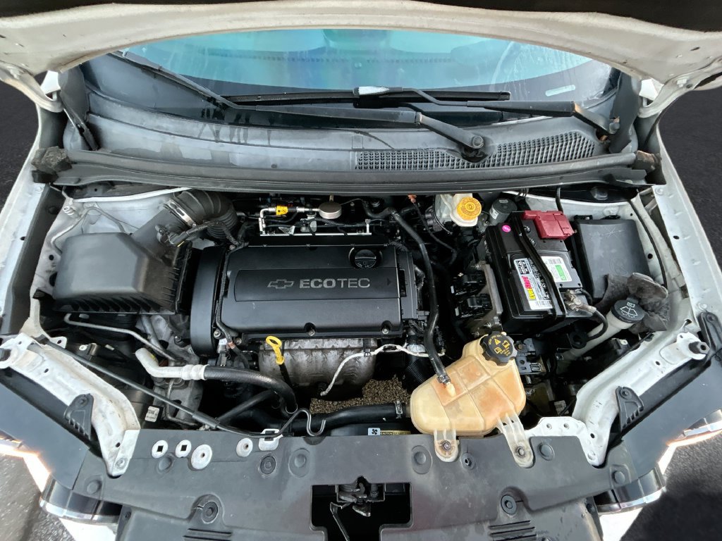Used 2012 Chevrolet Sonic LT FWD image 26