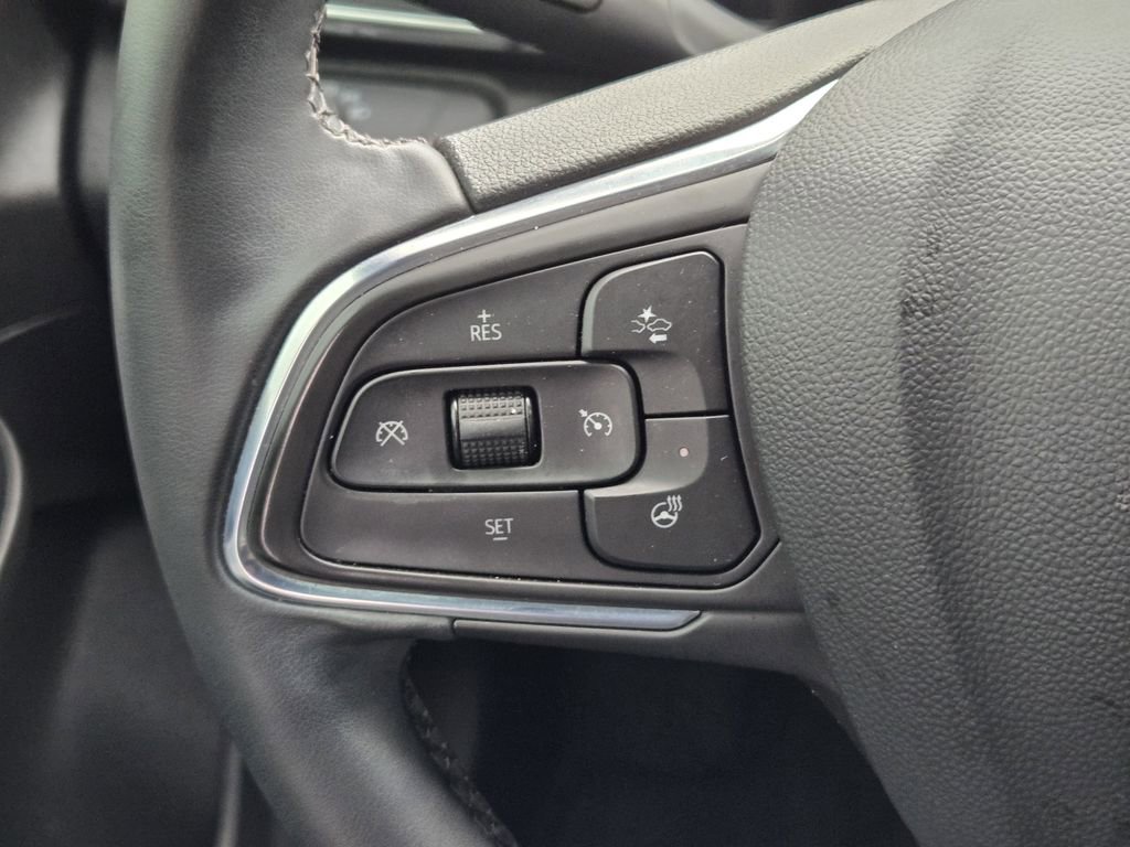 Used 2024 Buick Envista Preferred w/ Convenience I Package FWD image 24