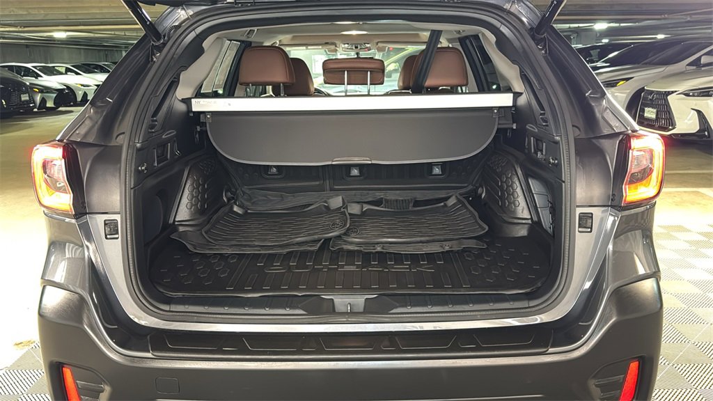 Used 2022 Subaru Outback Touring XT image 15