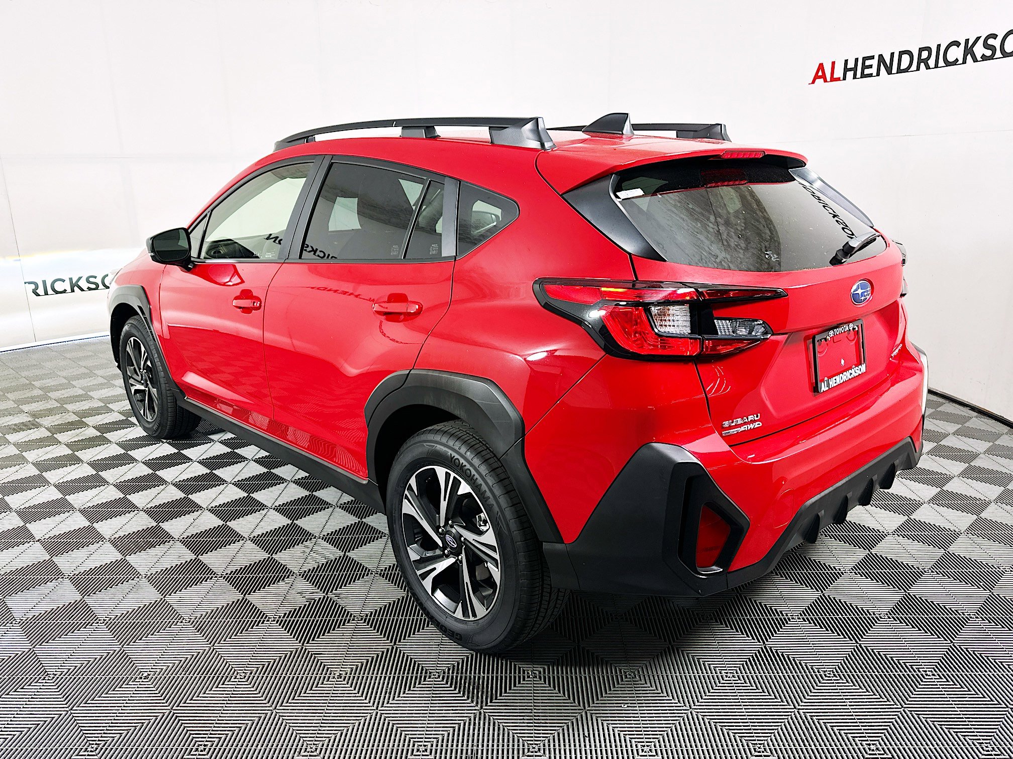 Used 2024 Subaru Crosstrek 2.0i Premium image 5