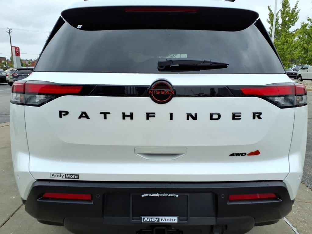 New 2026 Nissan Pathfinder Rock Creek AWD/4WD image 11