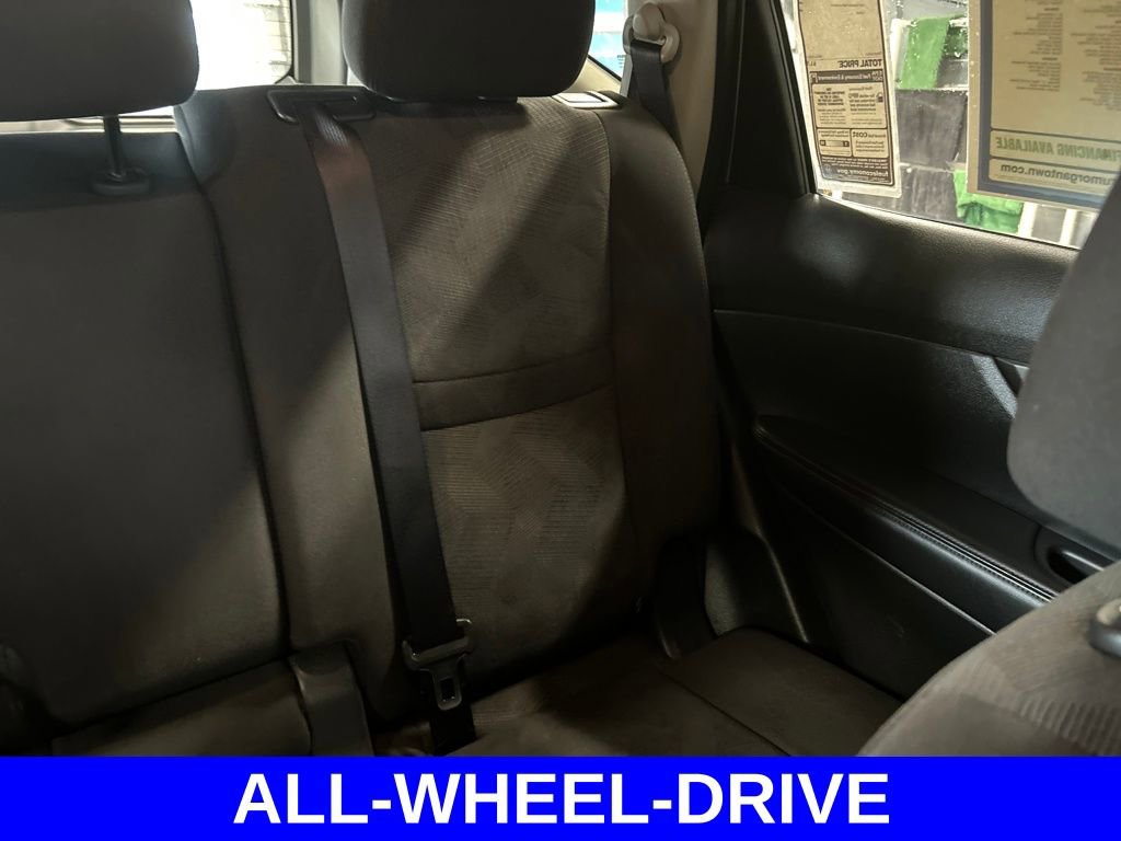 Used 2016 Nissan Rogue S image 14