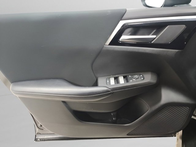 Used 2022 Mitsubishi Outlander ES image 27