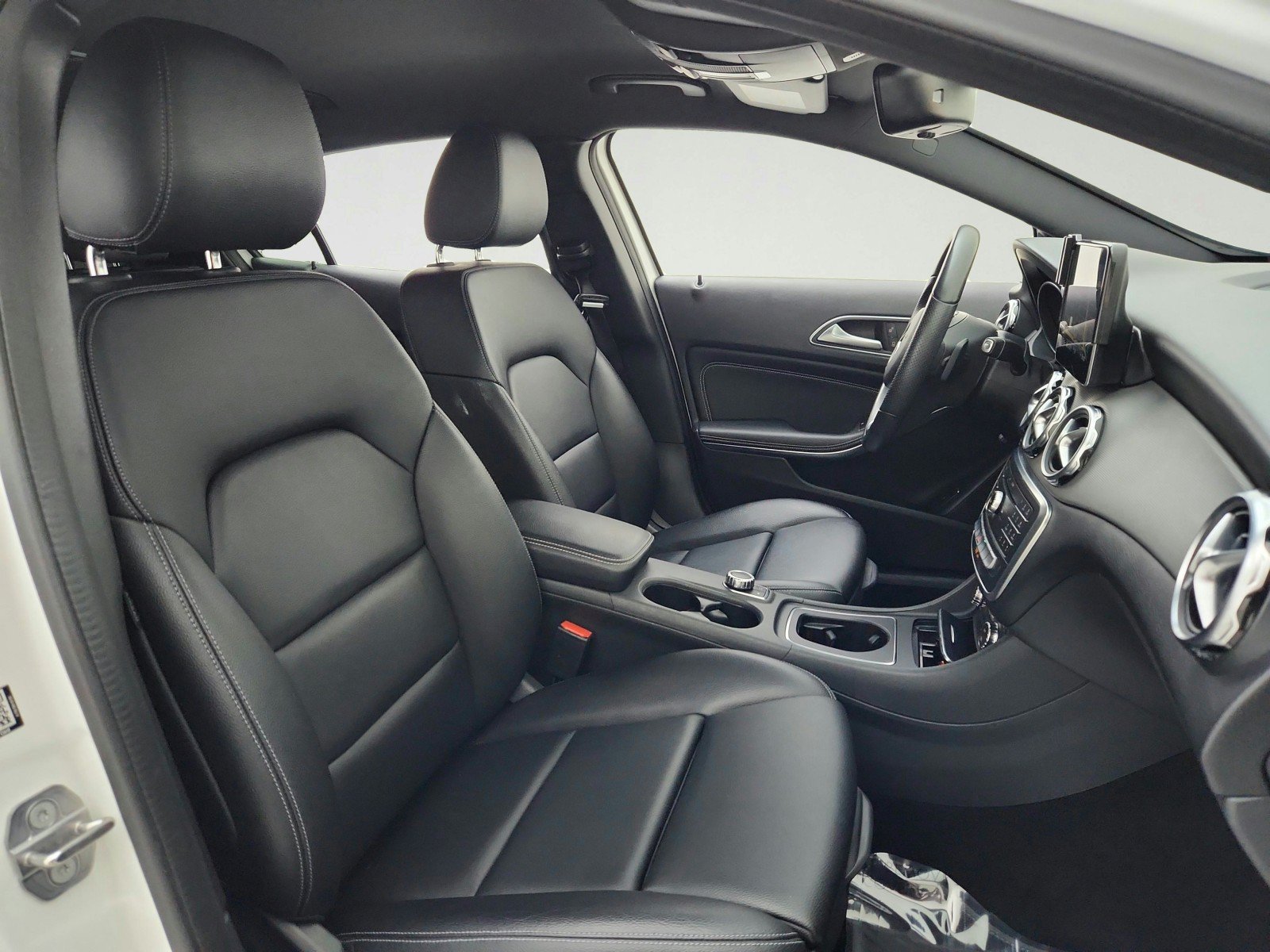 Used 2020 Mercedes-Benz GLA 250 image 26