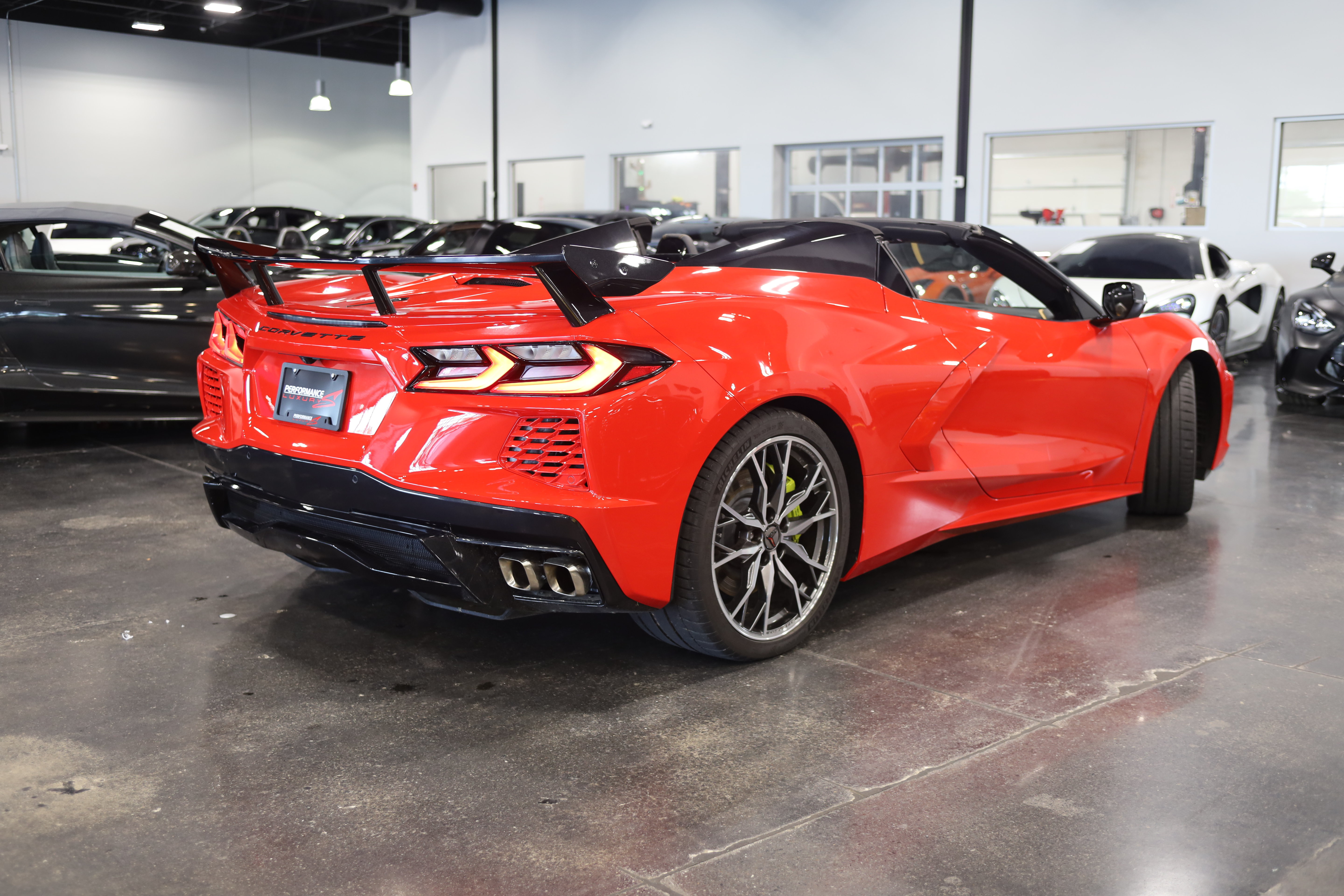 Used 2023 Chevrolet Corvette Stingray Preferred Conv w/ Z51 Performance Package RWD image 9