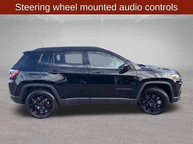 New 2026 Jeep Compass Latitude AWD/4WD image 8