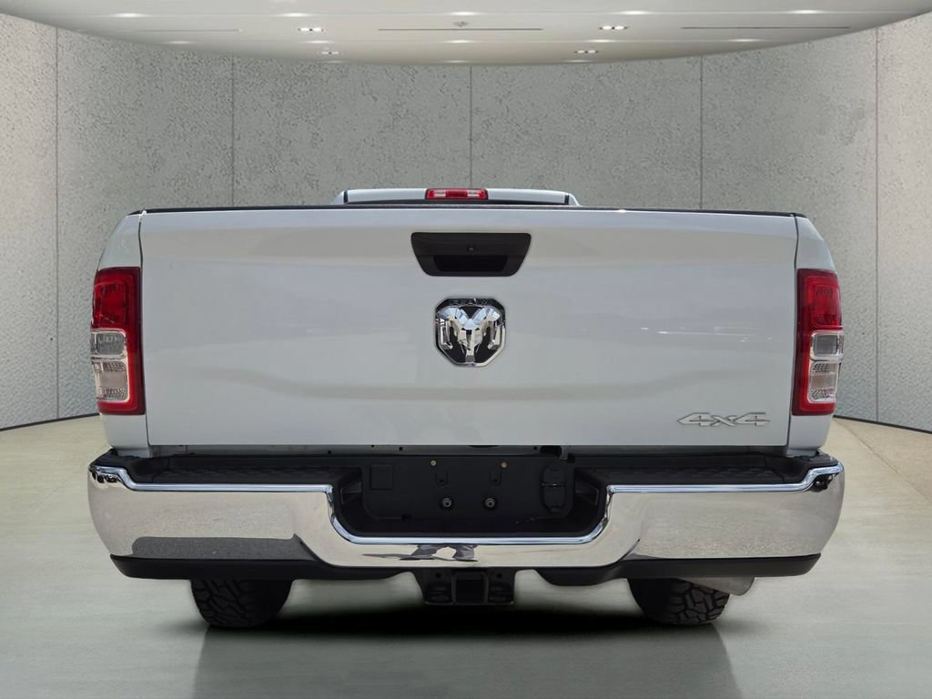 Used 2024 RAM 3500 Big Horn AWD/4WD image 4