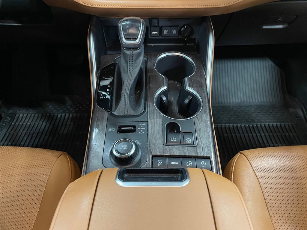 Used 2021 Toyota Highlander Platinum image 11