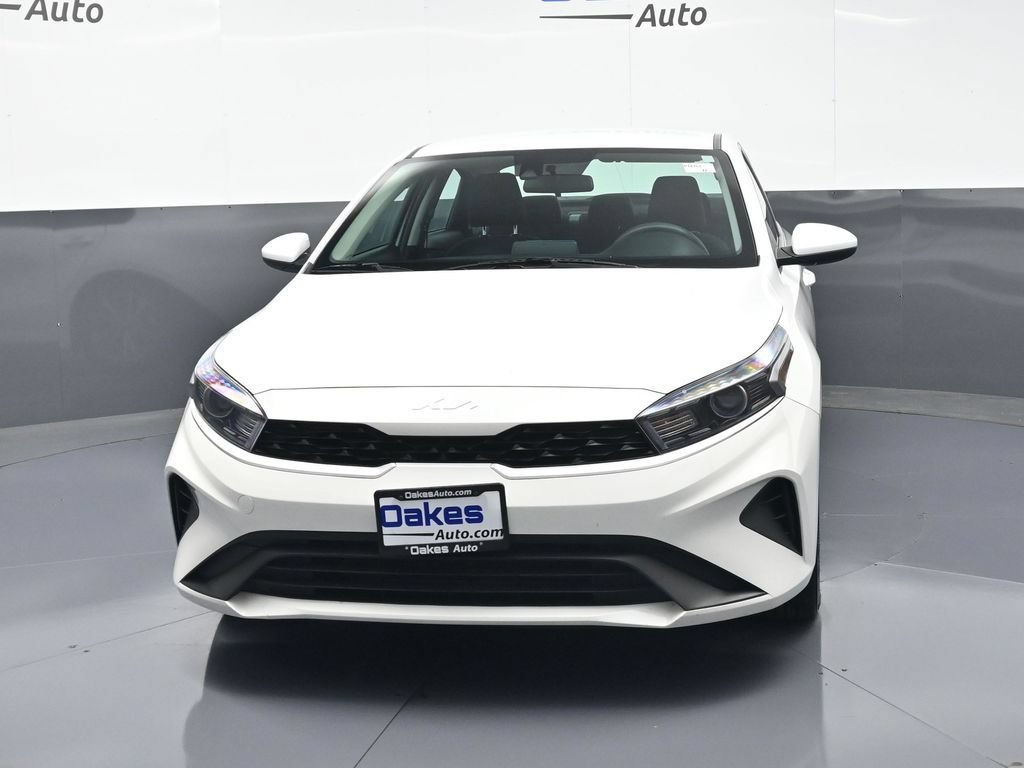 Certified 2024 Kia Forte LXS FWD image 2