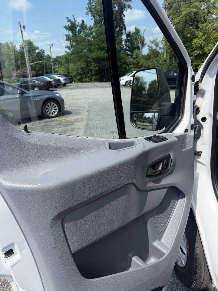 Used 2019 Ford Transit 350 XLT RWD image 8