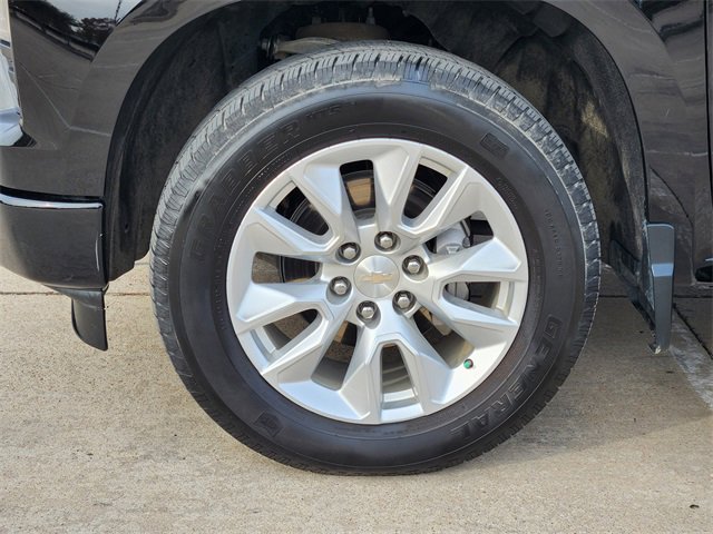 Used 2024 Chevrolet Silverado 1500 Custom image 10