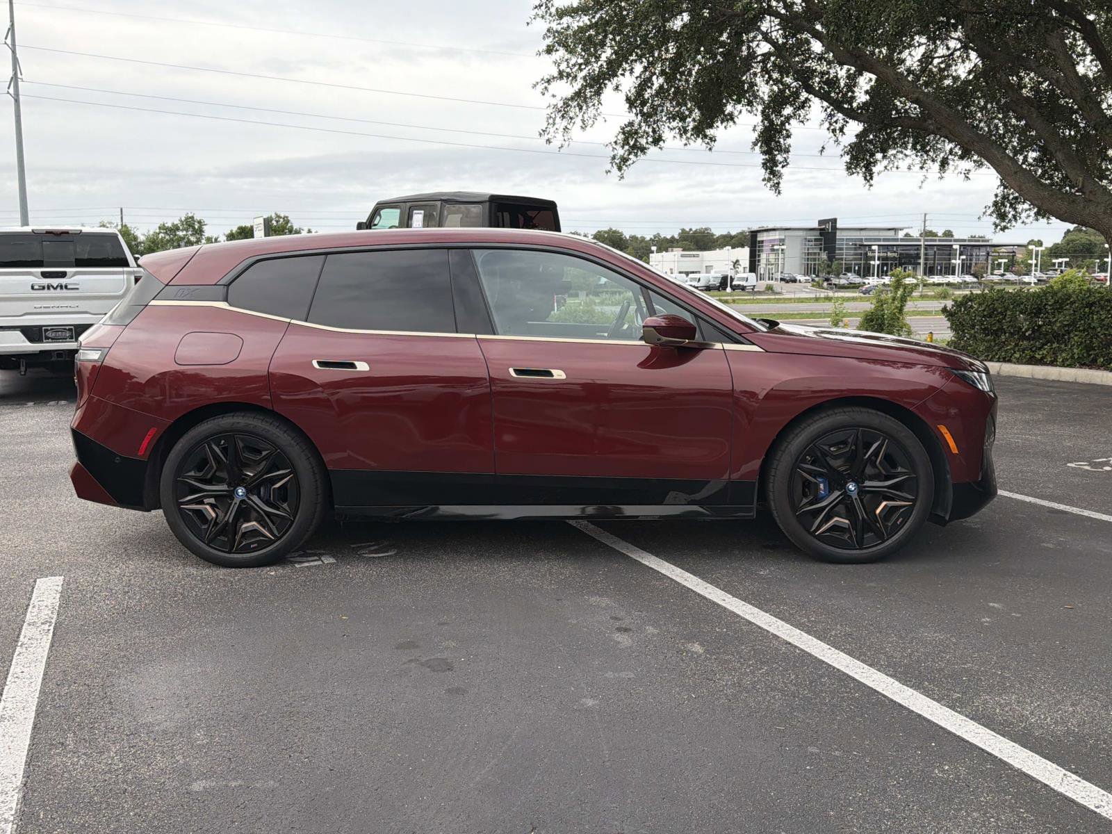 Certified 2023 BMW iX M60 AWD/4WD image 3