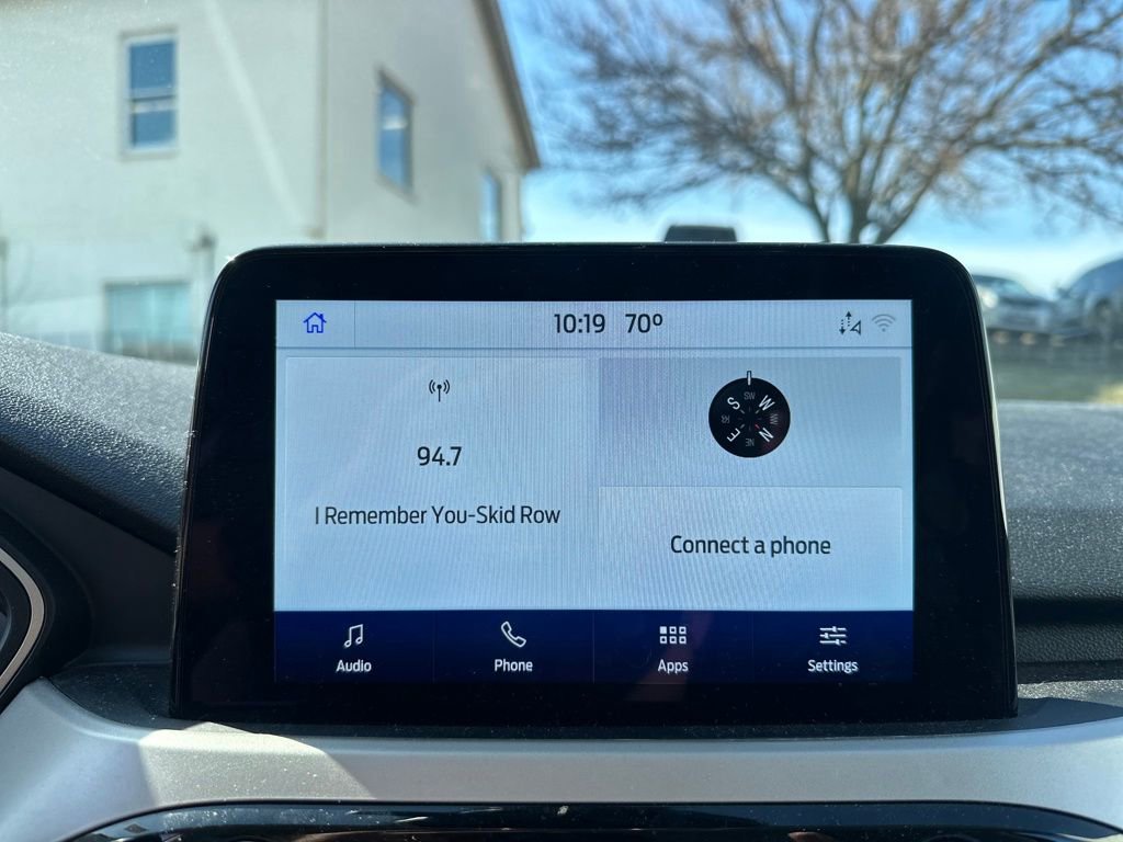 Used 2021 Ford Escape SE w/ SE Sport Appearance Package image 18