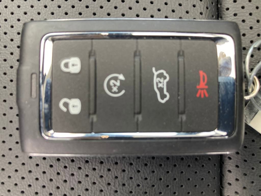 New 2024 Jeep Grand Cherokee Limited 4xe w/ Luxury Tech Group II image 29