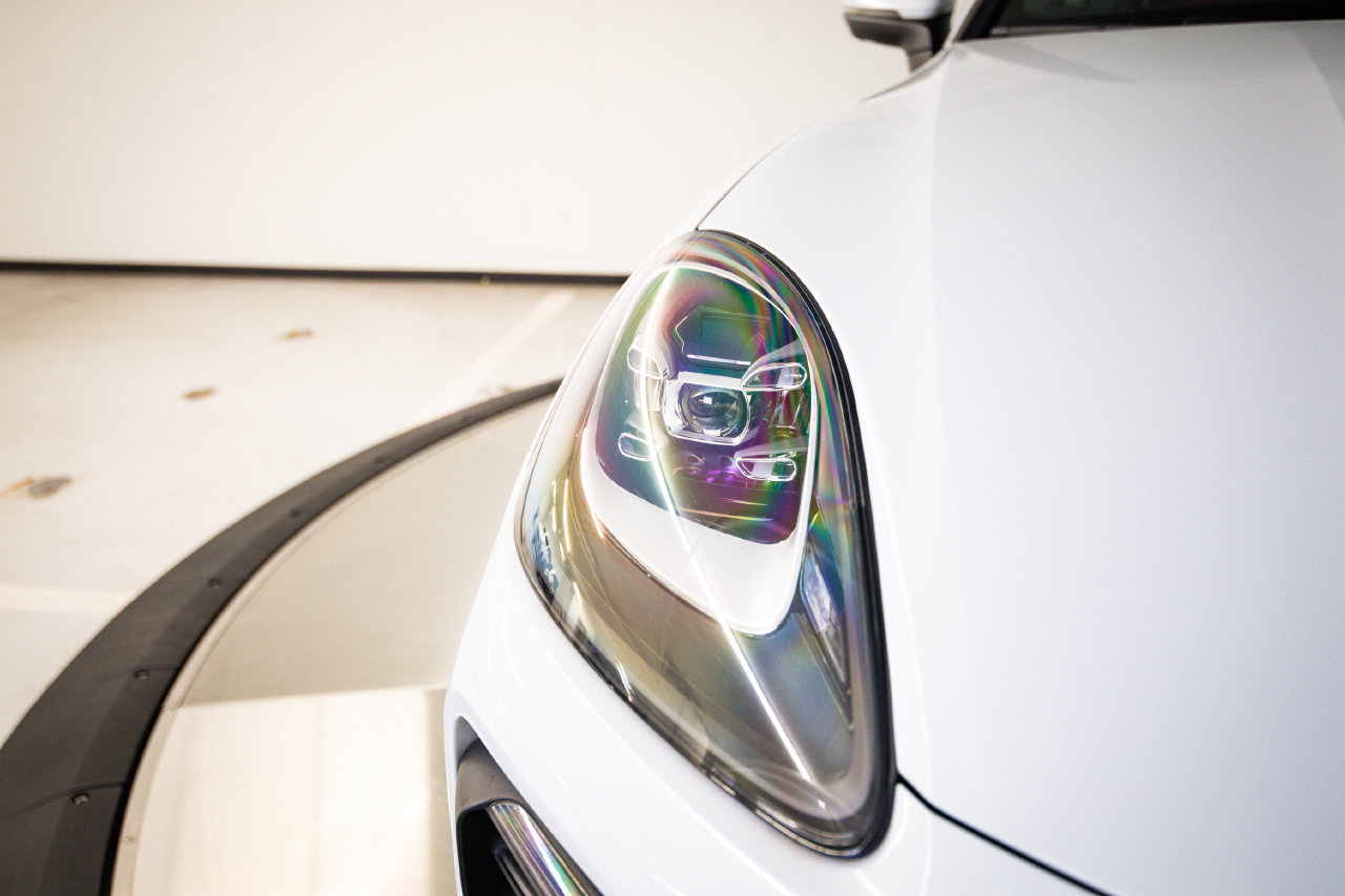 Certified 2023 Porsche Cayenne Platinum Edition AWD/4WD image 13