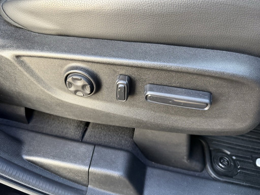 Used 2025 Honda Odyssey EX-L image 42