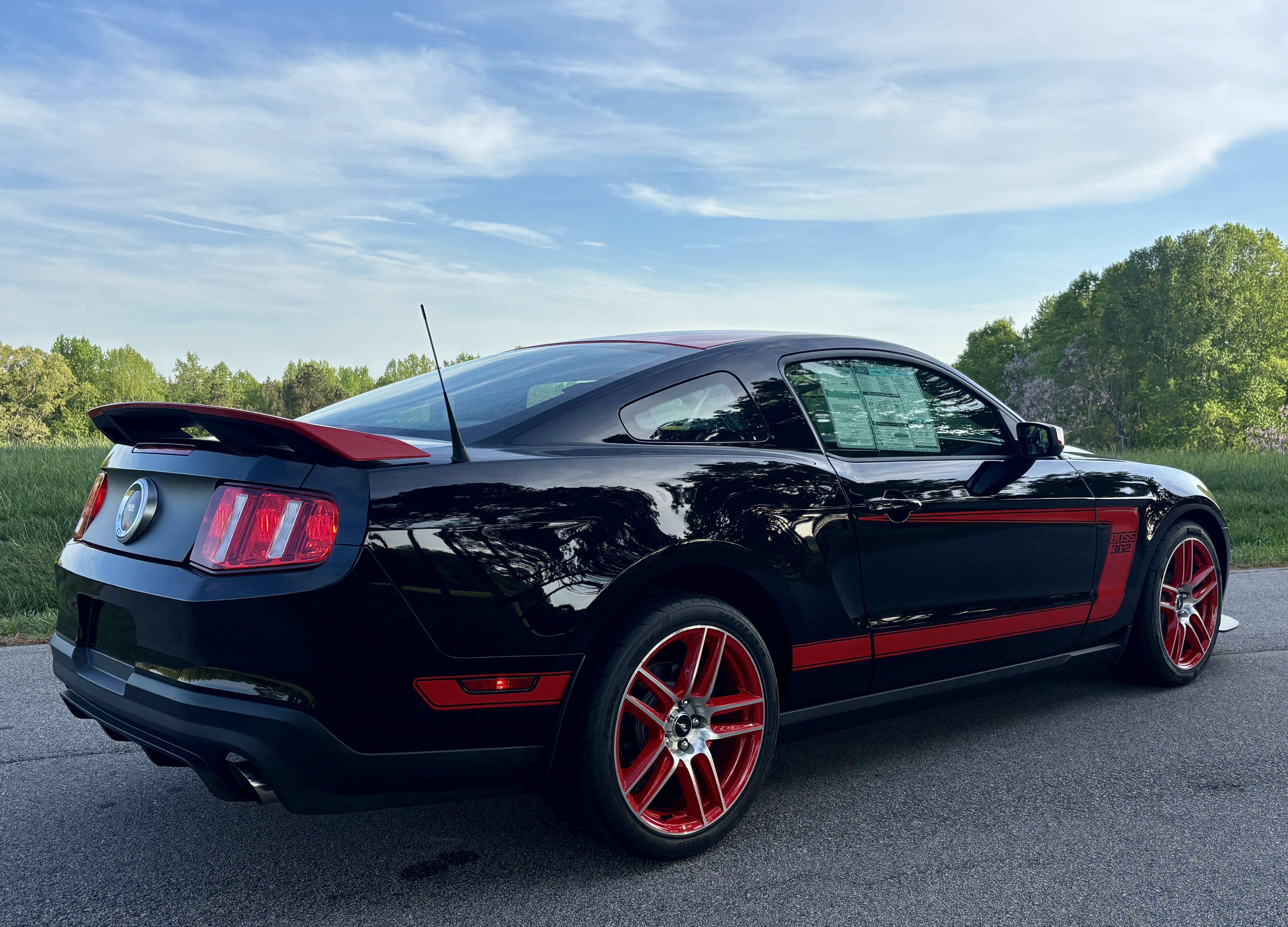 Used 2012 Ford Mustang Boss 302 RWD image 9