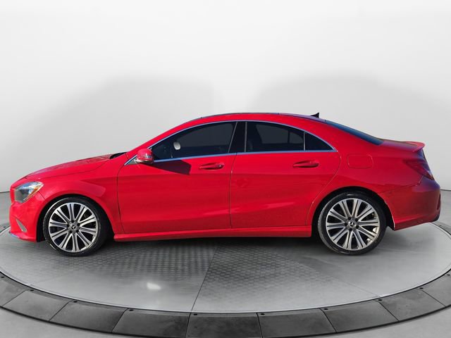 Used 2019 Mercedes-Benz CLA 250 4MATIC image 2