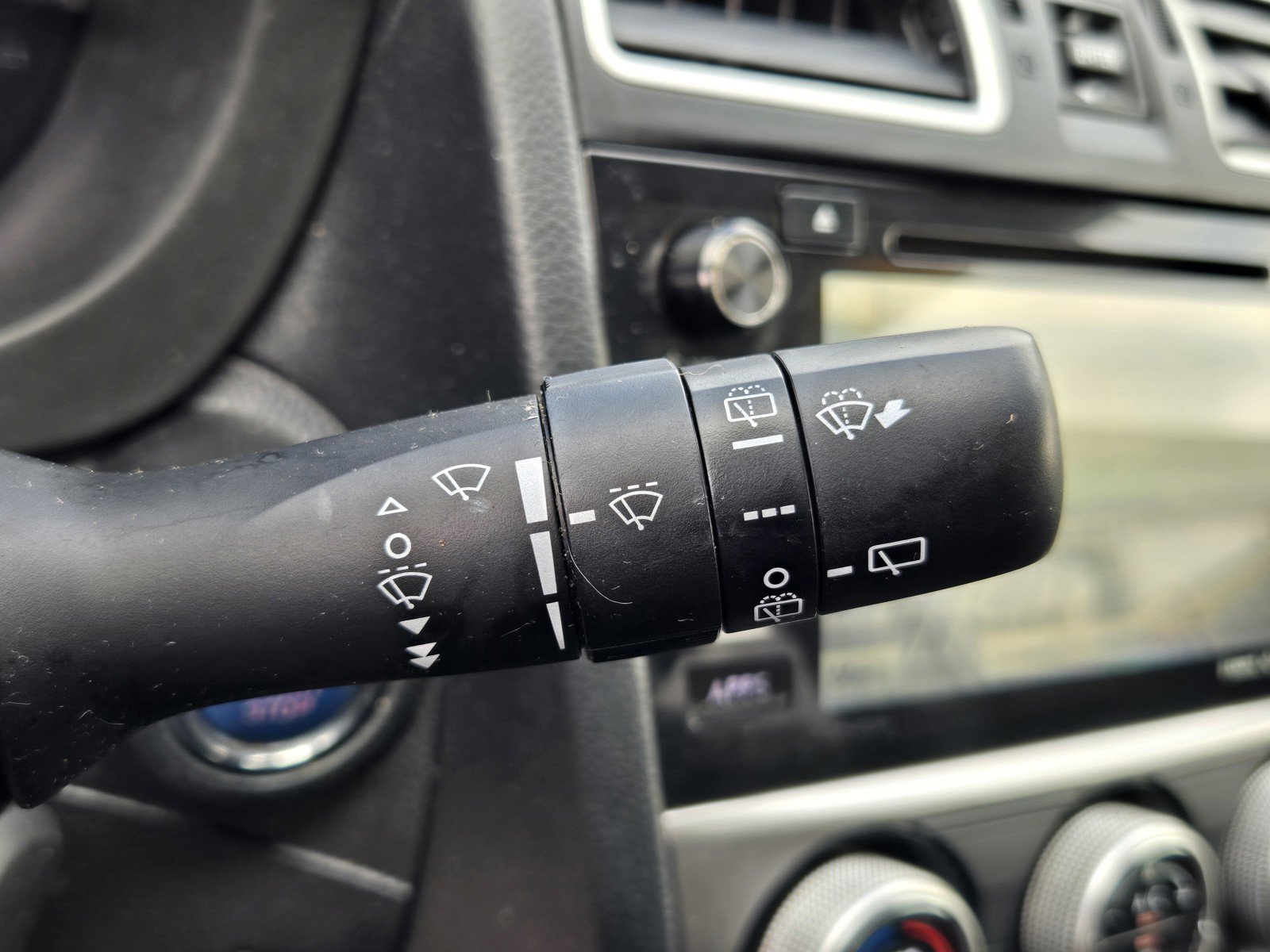 Used 2016 Subaru Crosstrek Touring AWD/4WD image 26