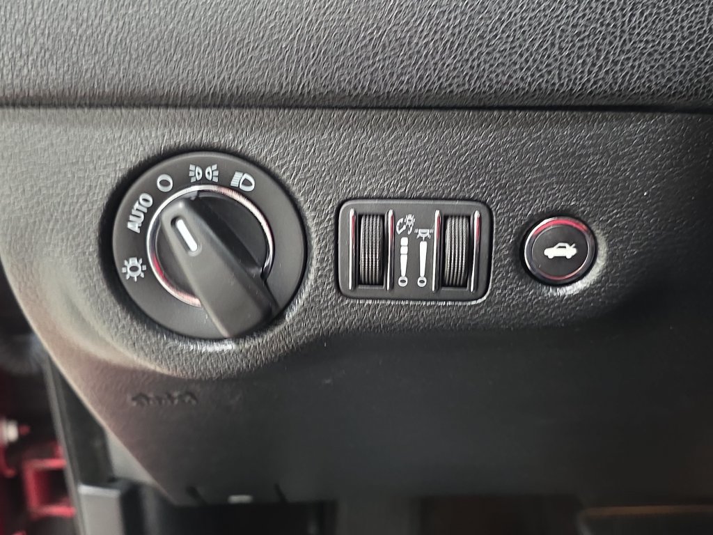 Used 2018 Chrysler 300 Touring w/ Sport Appearance Package RWD image 24
