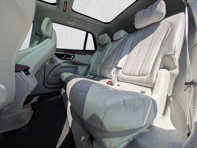 Certified 2023 Mercedes-Benz EQS 580 4MATIC SUV image 19