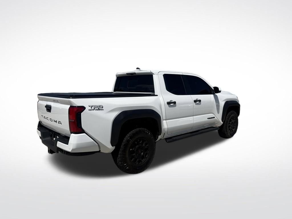 Used 2024 Toyota Tacoma TRD Off-Road w/ TRD Off Road Upgrade Package image 5