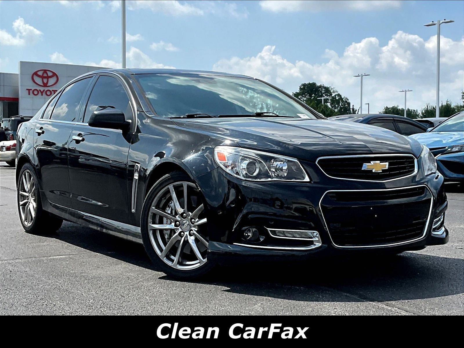 Used 2015 Chevrolet SS RWD image 3