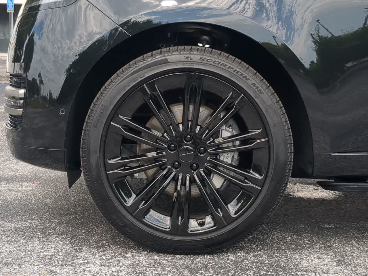 New 2026 Land Rover Range Rover SE AWD/4WD image 14